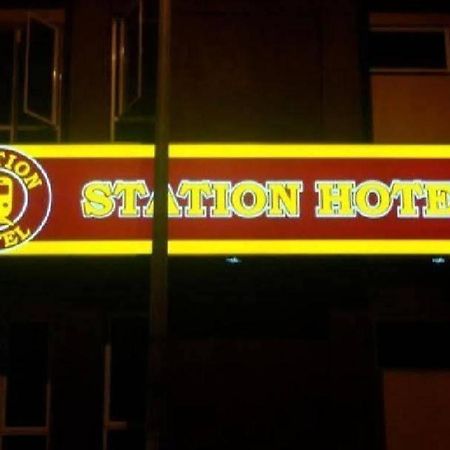 Oyo 90486 New Station Hotel Klang Esterno foto