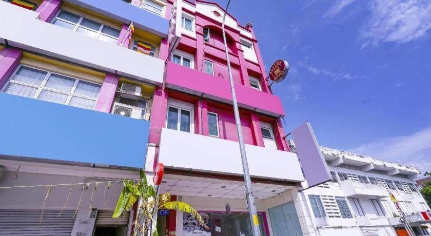 Oyo 90486 New Station Hotel Klang Esterno foto