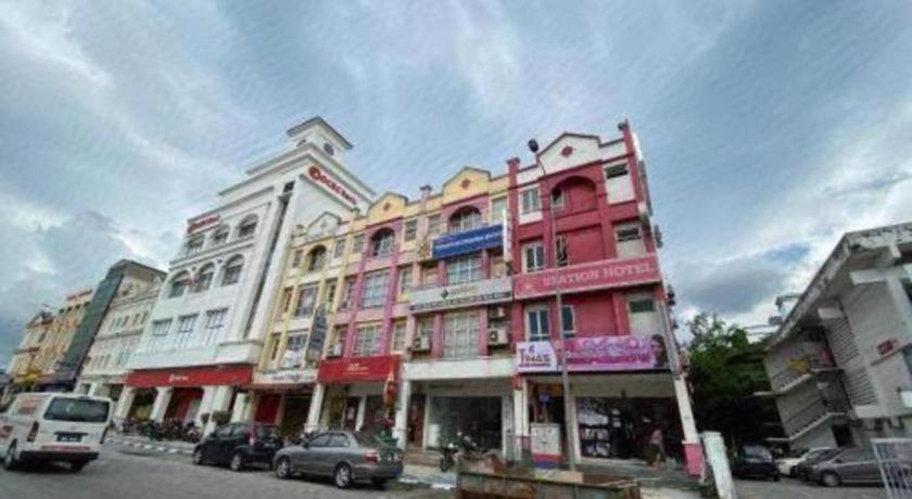 Oyo 90486 New Station Hotel Klang Esterno foto