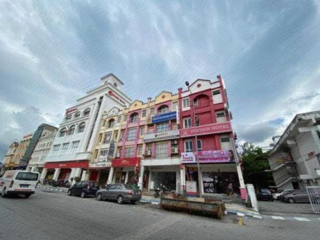 Oyo 90486 New Station Hotel Klang Esterno foto